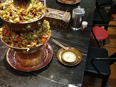 -巴四老城区炭火蛙锅(张江店)