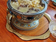 -一群羊手扒肉·火锅·早茶(远东公寓店)