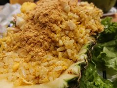 菠萝炒饭-尚味泰餐厅