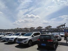 -家乐福(四元桥购物中心店)