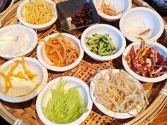 -包整·丝娃娃(甲秀楼景观店)