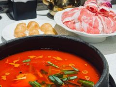 -贵府酸汤牛肉火锅·贵州老字号(飞山街店)