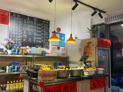 -柳州肥姨妈大骨螺蛳粉(双阳路店)