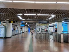 -公园前(地铁站)