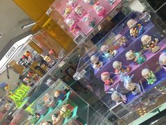 -泡泡玛特POPMART(蓝色港湾店)