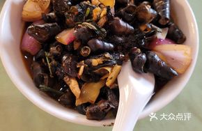 Stir-fried Mountain Snail with Perilla