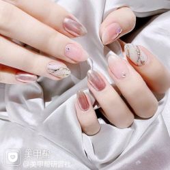 -Pink You美甲洗眉纹绣定制中心