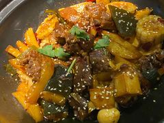 -徐记小怪兽肉蟹煲店(哈西万达金街店)
