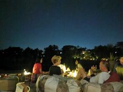 -乌托邦酒吧和餐厅