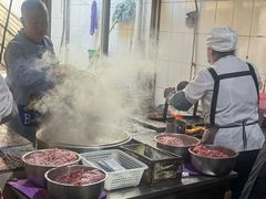 -正宗杨记普洱酸醋米线(总店)