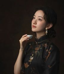 -租旗袍租礼服馆