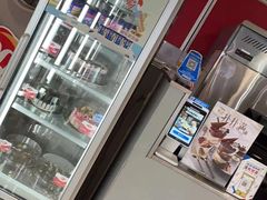 -DQ·蛋糕·冰淇淋(浦江欢乐颂店)