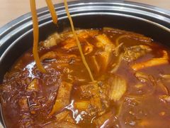 -三清洞摩西韩式年糕火锅(威高广场店)