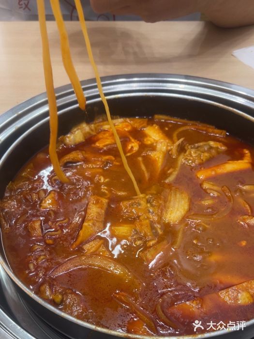 三清洞摩西韩式年糕火锅(威高广场店)图片