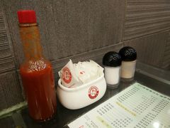 餐具摆设-义顺牛奶公司(庇利金街店)