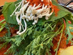 -喇喇排骨火锅·传统韩式脊骨汤(望京西园总店)