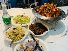 -凤凰路何眼镜香辣蟹(花果园店)