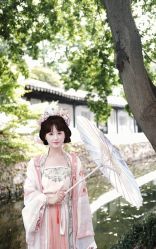 -一揽芳华汉服旗袍体验馆(拙政园店)