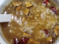 桂圆燕麦红枣粥-小城粥道·海胆鲜虾粥(解放广场店)