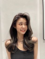 -水灵珑美容造型中心