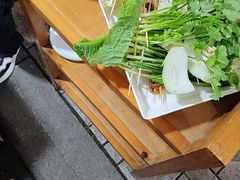 -屋头串串(临江路店)