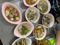 -榮泰米粉湯(Left Shop)