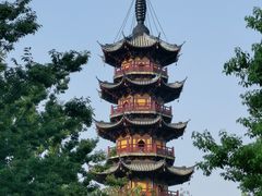 -龙华寺