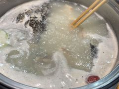-风情丽江斑鱼火锅(孙家沟西南路80号店)