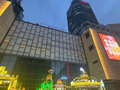 -比斯特上海购物村精品奥特莱斯