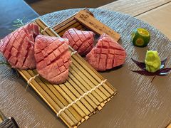 -黑牛の店·和牛烧肉(欢乐港湾店)