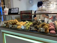 -西树泡芙(湖滨银泰in77B区店)