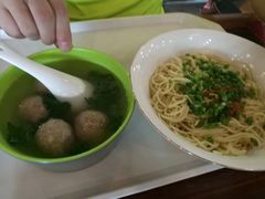 -钱万兴(塔园路店)