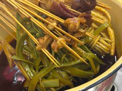 -拈签一笑黄牛肉辣卤串串