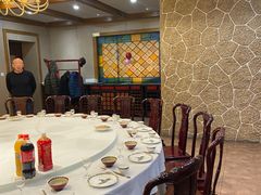 -老船夫婚宴婚庆会馆(延吉路店)