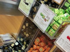 -VENCHI 闻绮(上海佛罗伦萨小镇店)