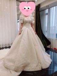 -拉瑞娜LaReine婚纱礼服高级定制