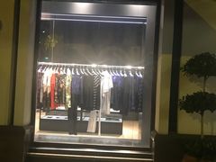 -GIVENCHY(比斯特苏州购物村店)