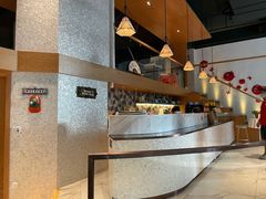 -莎琳娜食品有限公司·蛋糕店
