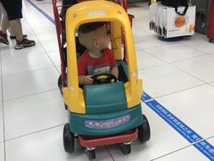 -家乐福(古北店)
