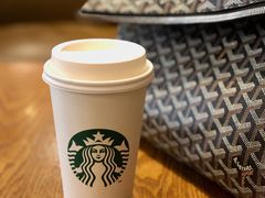 -星巴克臻选(国贸商城首店)