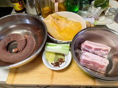 -聚合鑫东北熏酱熟食麻辣面(长阳店)