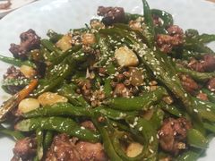 -荷花亭·湖北融合菜(十堰武商MALL店)