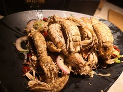 -沪小胖小龙虾(淮海中路旗舰店)