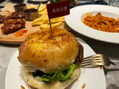 -必胜客餐厅(昆百大泰业城店)