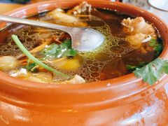 野生菌汽锅鸡-小厨子私房菜·云南美食店
