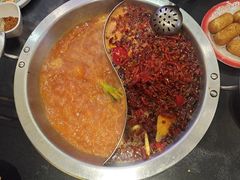 -沸炉重庆老火锅(军事博物馆店)