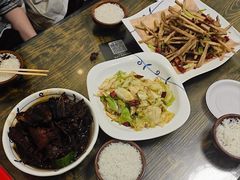 -神仙钵湘香土菜馆(光华路店)