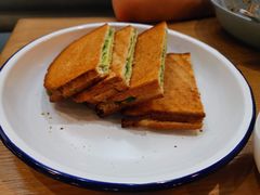 咖椰吐司-HELLO 27 意面·沙拉·帕尼尼