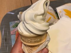 圆筒冰淇淋-麦当劳(西单明珠店)