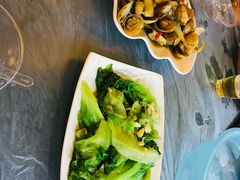 -覃记海鲜美食餐厅